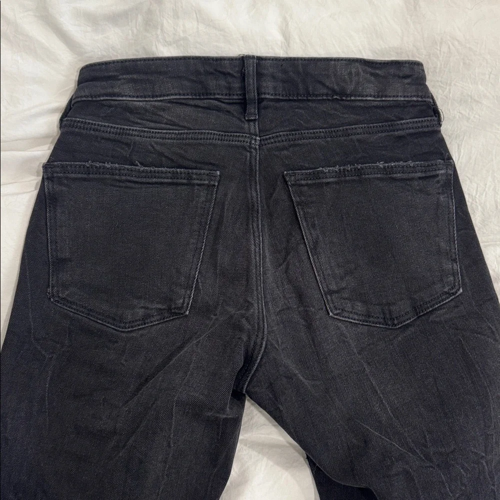 Zara Black Distressed Skinny Jeans worn once size 2